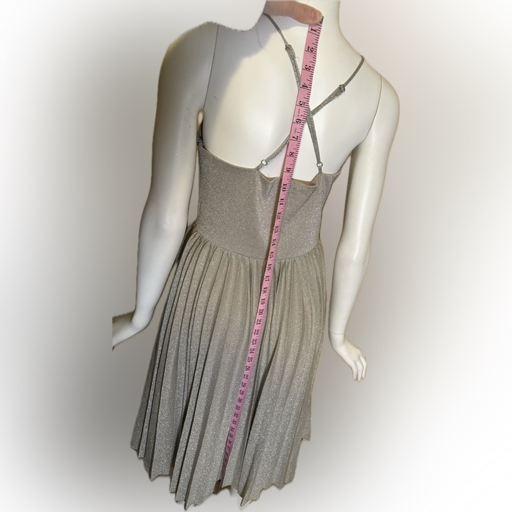 Anthropologie Elevenses Lunar Pleated Midi Dress Gold Sparkle Metallic Size 6 - Picture 7 of 13